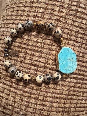 Boho Lusce Sliced Turquoise Stone & Dalmatian Jasper Beaded Bracelet